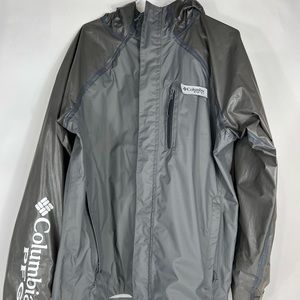 Men’s grey Columbia PFG rain jacket